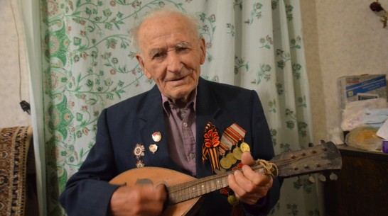 Почетный метеоролог, алтарник и музыкант. Участнику Великой Отечественной войны из Воронежской области исполнилось 100 лет