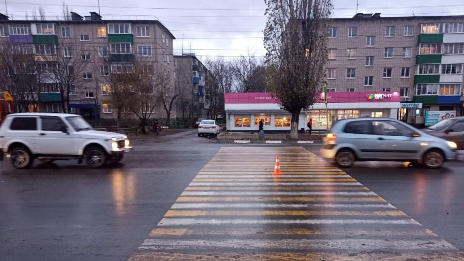 В Воронежской области пьяный водитель сбил мать и 1,5-годовалого малыша на переходе